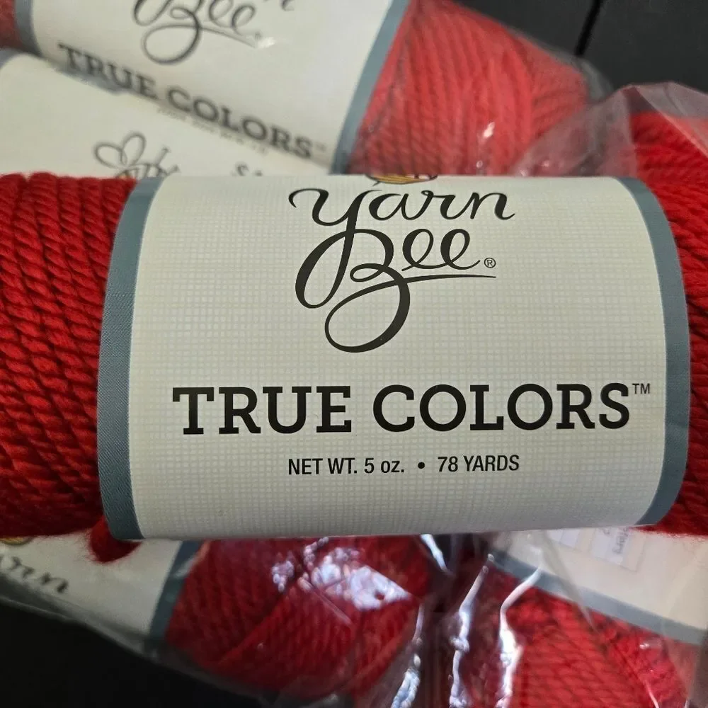🎄🎄🎄 Yarn Bee True Colors Red Yarn 6 NEW SKEINS